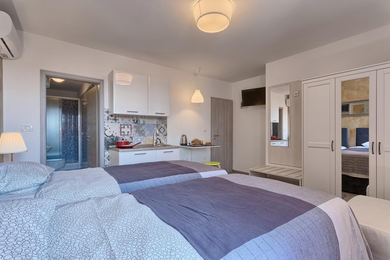 Luxury Flats In Centre 3*