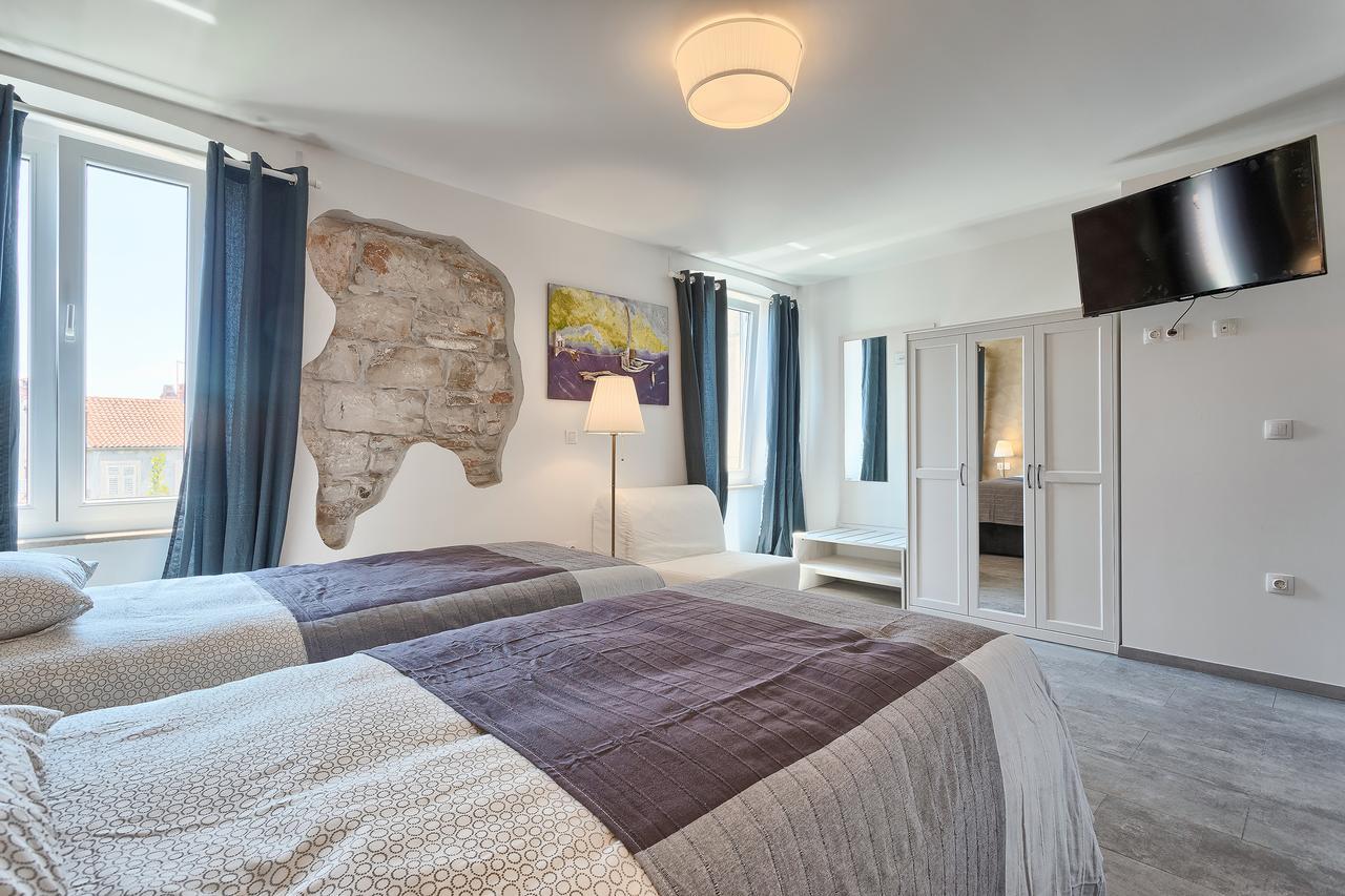 Luxury Flats In Centre 3*
